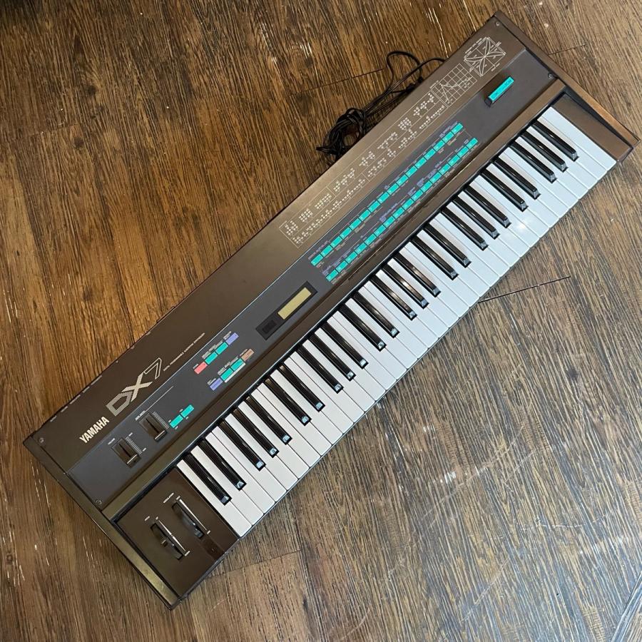 YAMAHA（ヤマハ） Yamaha DX-7 Synthesizer シンセサイザー -GrunSound