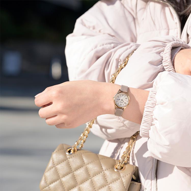 wicca（ウィッカ） ソーラーテック スワロフスキー レザーバンド