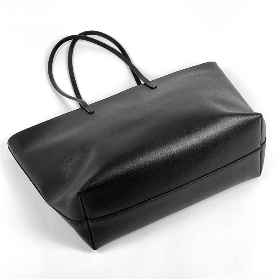 FENDI（フェンディ） モンスター バッグバグズ ショルダーバッグ