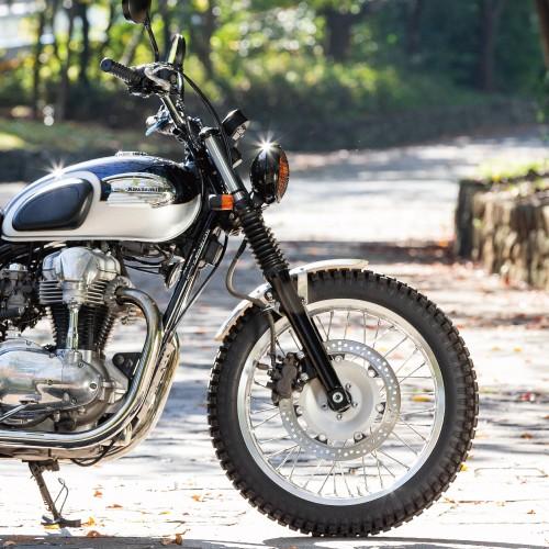 在庫有 SR400 SR500 W400 W650用 ヘッドライトステー ベーツライト