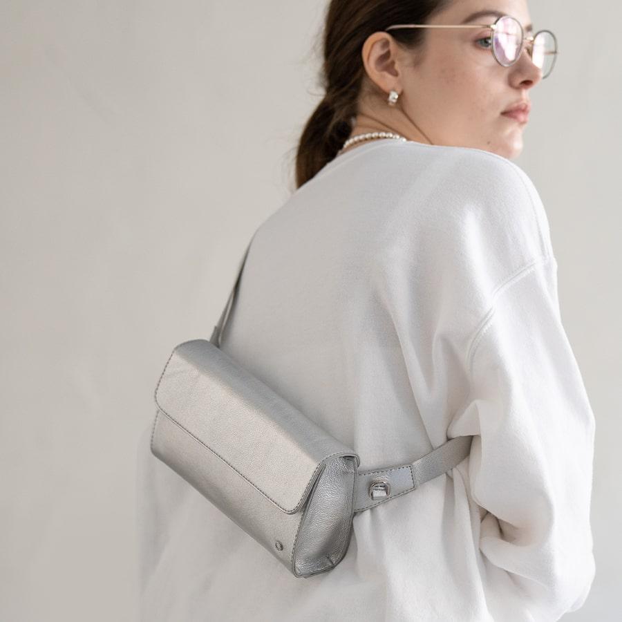 HAYNI（ヘイニ） ＼在庫限り／本革 革 ウエストバッグ ウエストポーチ