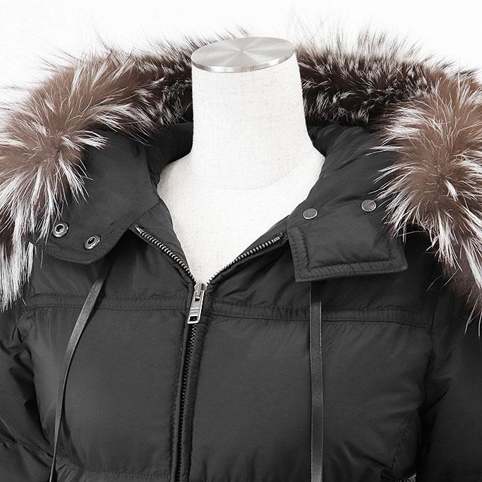 PRADA（プラダ） ダウンジャケット フォックスファー タッセル