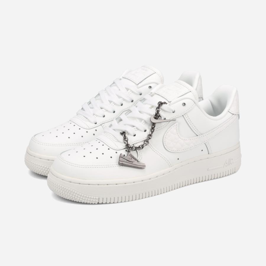 エア フォース 1 NIKE WMNS AIR FORCE '07 ナイキ ウィメンズ