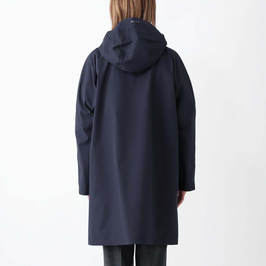 HERNO（ヘルノ） フーデッドコート LAMINAR GORE-TEX PACLITE JACKET