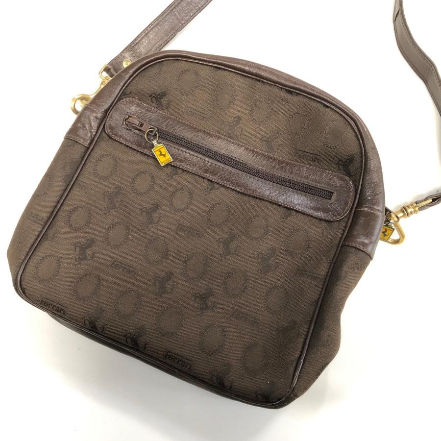 Ferrari（フェラーリ） 現品 ITALSTYLE FERRARI ショルダーバッグ