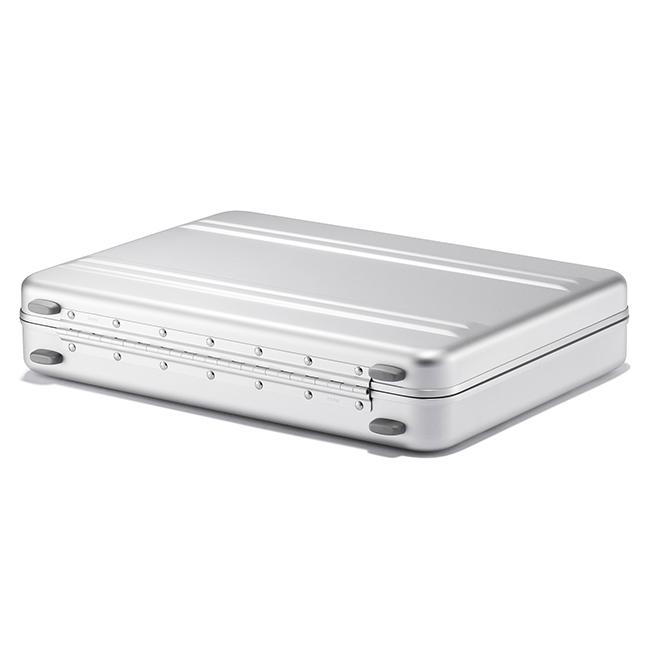 ZERO HALLIBURTON（ゼロハリバートン） 最大51% 3/3限定