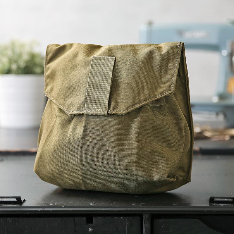 MILITARY（ミリタリー） 実物 USED 米軍 USMC ガスマスクバッグ ポーチ