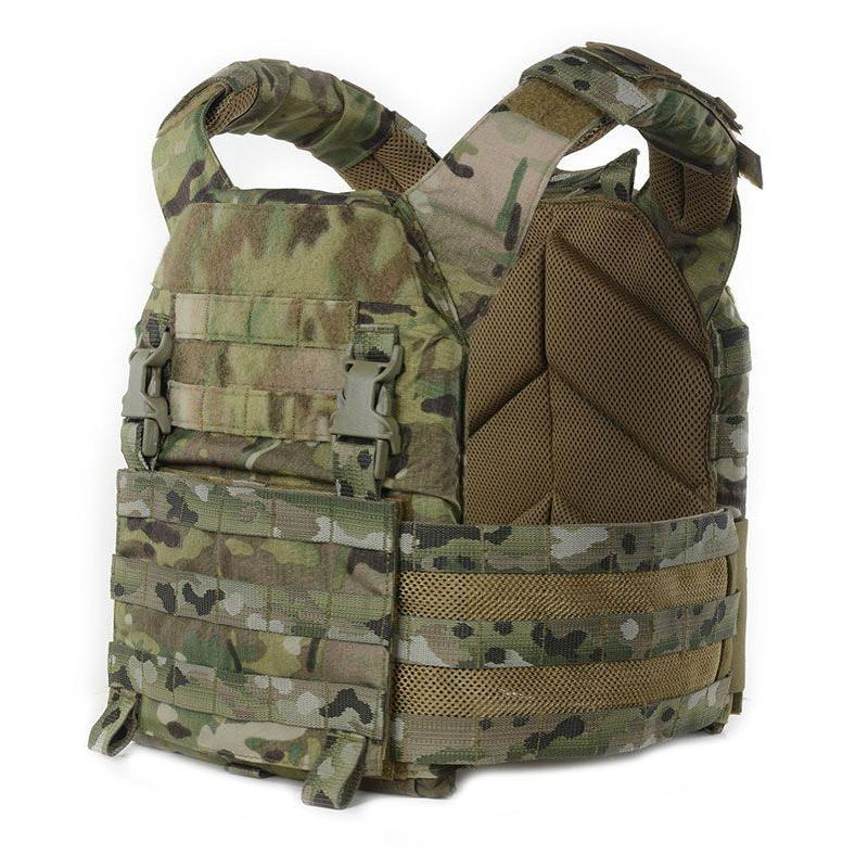 Chase Tactical Lightweight Operational Plate Carrier / マルチカム