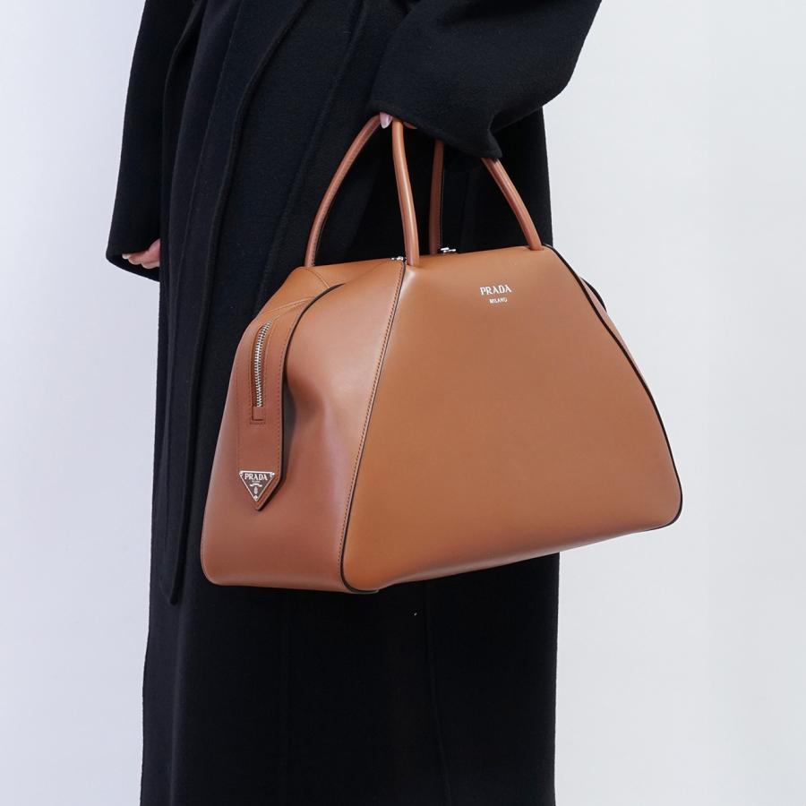 PRADA（プラダ） 鞄 ハンドバッグ ブランド トートバッグ ブラウン