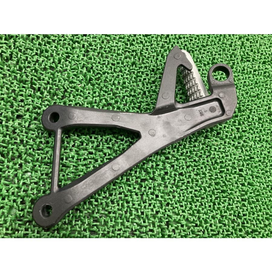 カワサキ（Kawasaki） ZX-25R タンデムステップ 右 SKT 純正 中古