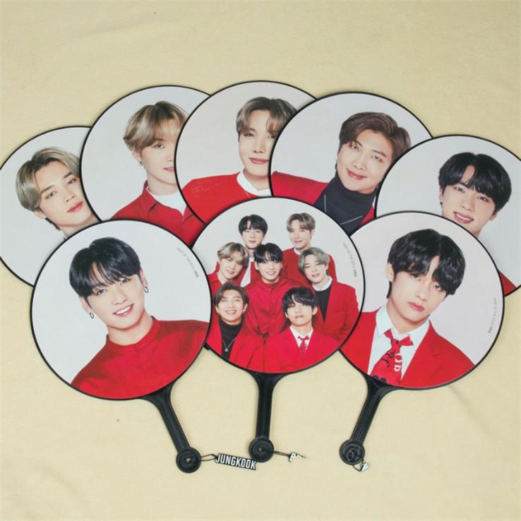 送料無料 BTSグッズ うちわ 団扇 防弾少年団 バンタン BT21 写真 応援