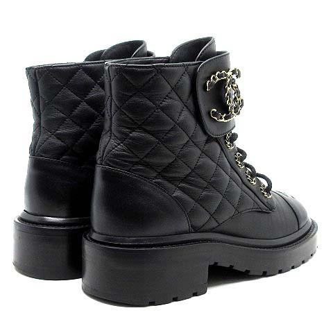 CHANEL（シャネル） マトラッセ チェーン ココマーク ショートブーツ