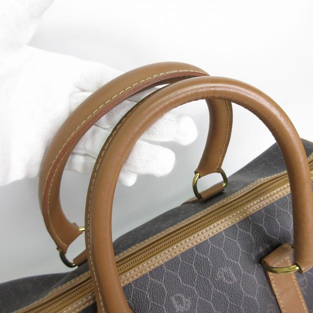 Christian Dior（クリスチャン・ディオール） ロゴ ハニカム柄