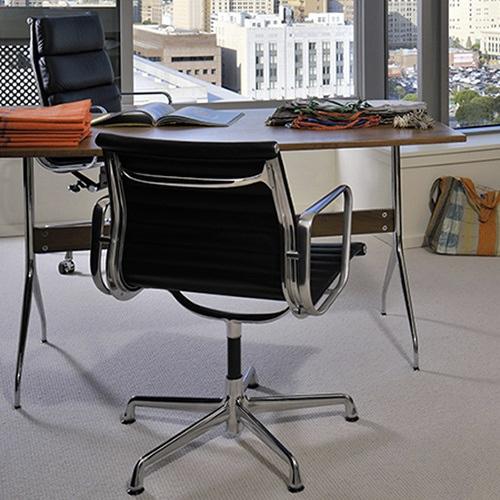 Herman Miller（ハーマンミラー） イームズアルミナムマネージメント