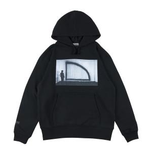 sacai（サカイ） ×KAWS Embroidery Hoodie カウズ ロゴ刺繍 プル