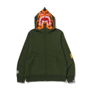 A BATHING APE（アベイシングエイプ） パーカー SHARK FULL ZIP HOODIE
