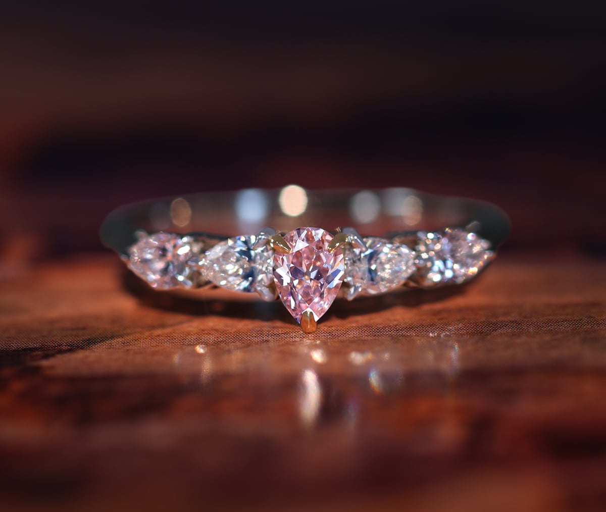 jewel planet 公式サイト / 《100年引き継がれるジュエリーを