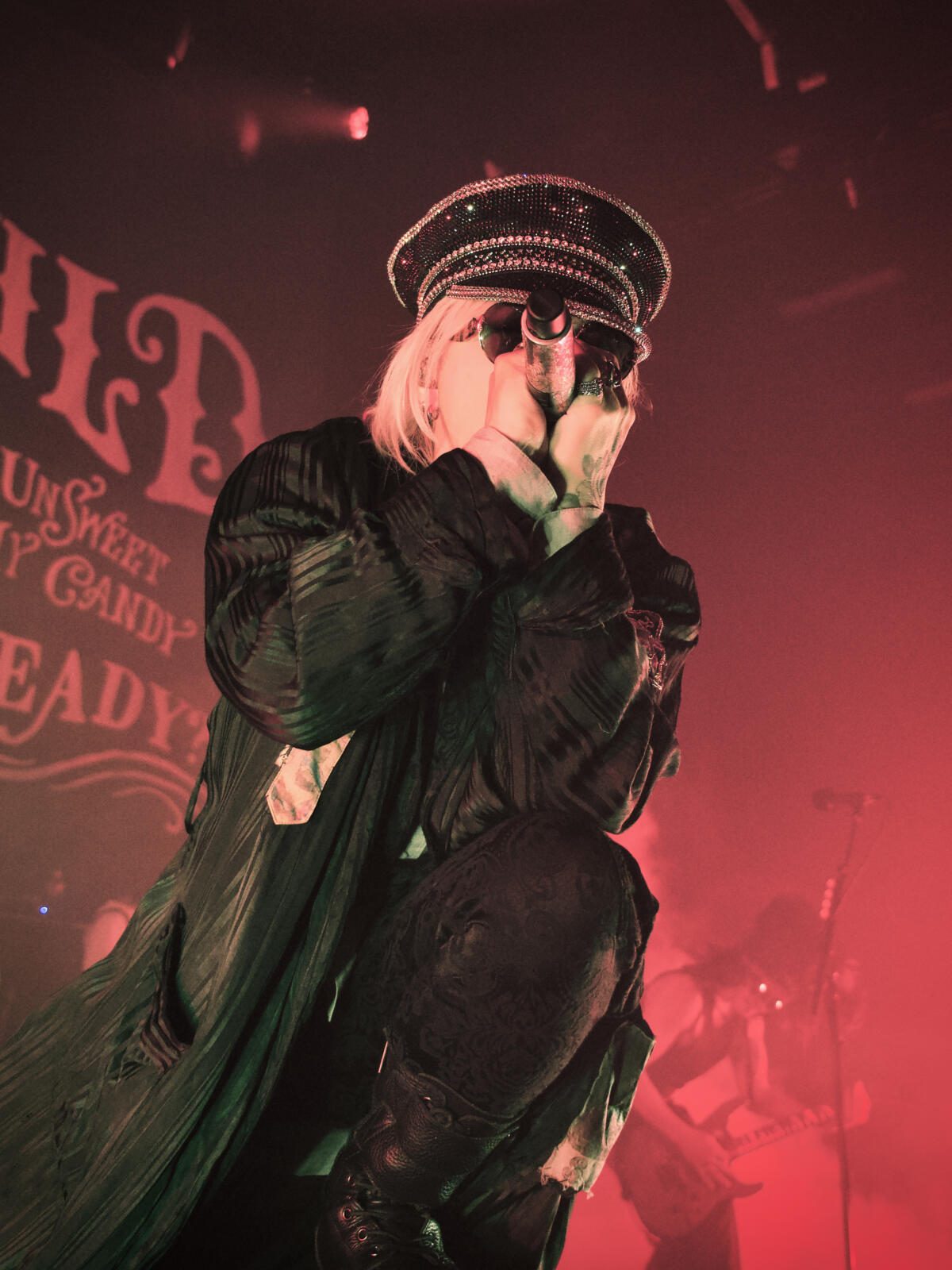 Report: “Inside” HYDE's world tour finale in Los Angeles