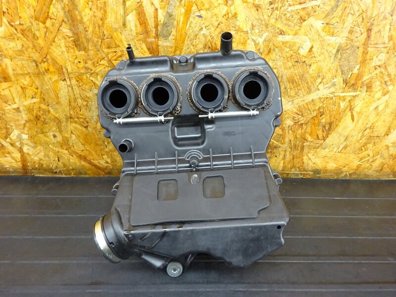 250423】ZX-25R SE(ZX250E-A18)◇ エアクリーナーボックス エアクリ