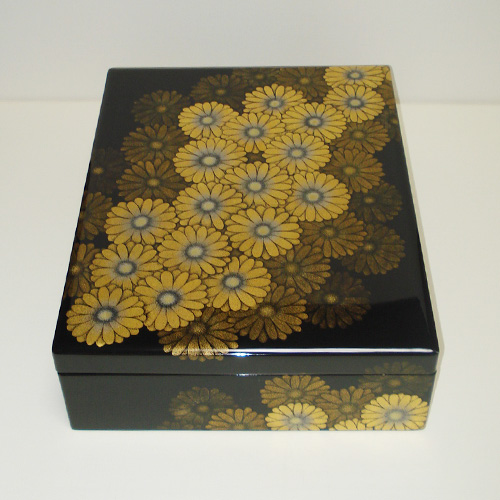 輪島塗 文箱(文庫) -菊花散らしの点彫り沈金仕上げ- [内外面とも黒色