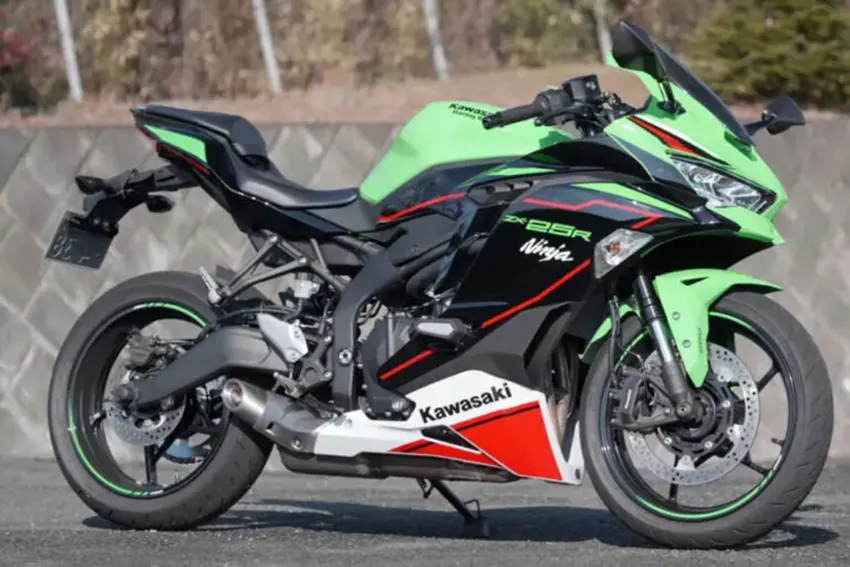 究極の250ccクラススーパースポーツ Ninja ZX-25R SE KRT EDITION