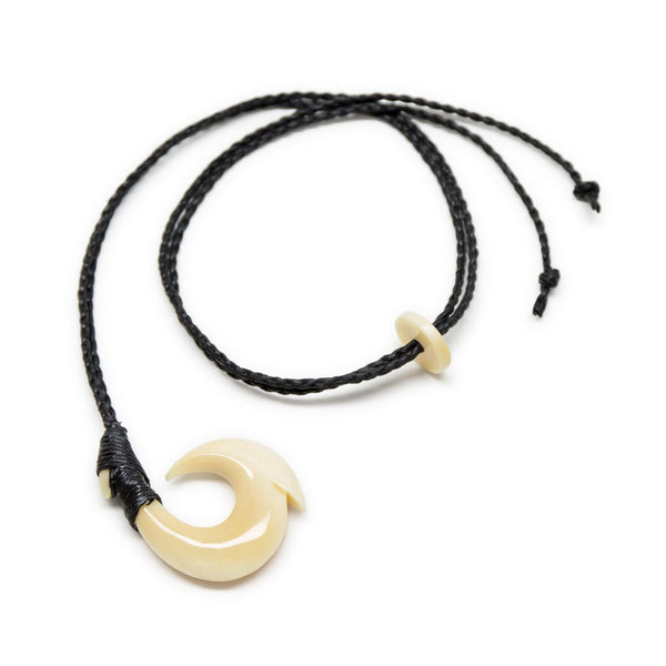 クジラ歯 フィッシュフック 【1-特大】ネックレス – 海想