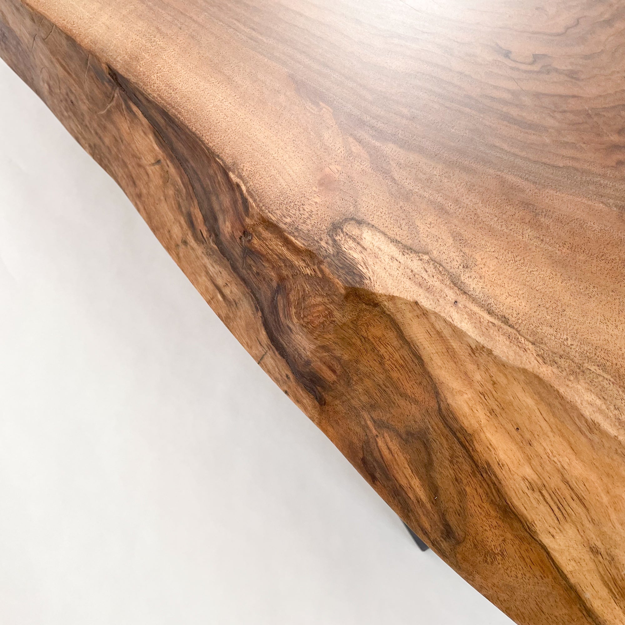 KIDO MEIMOKU 一枚板クラロウォールナットデスク｜111cm – 【公式