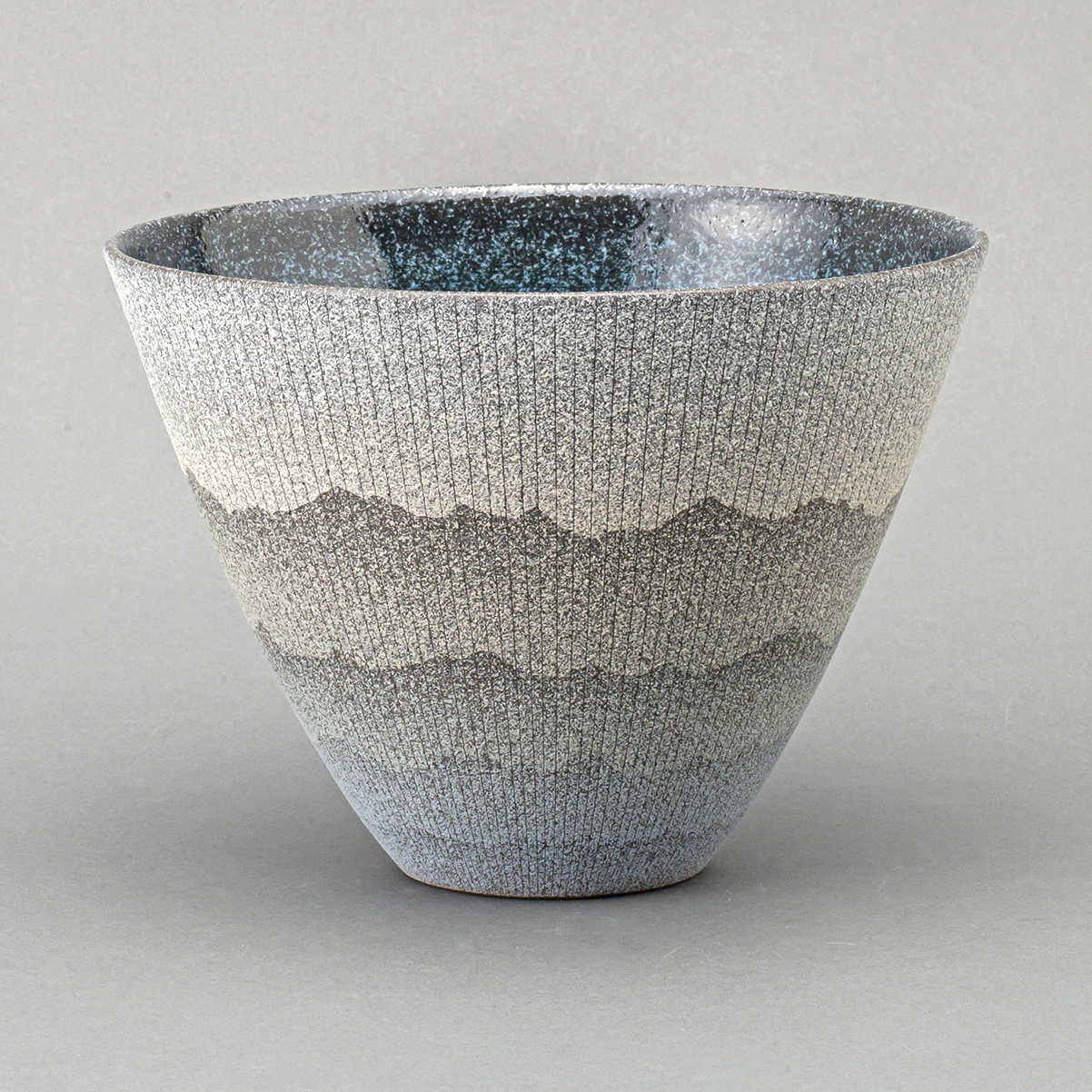 泥彩稜線文鉢(馬場 興彦)｜ギャラリージャパン