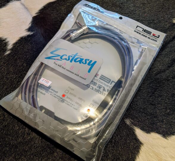 オヤイデNEOの新シールド『Ecstasy Cable』レビュー