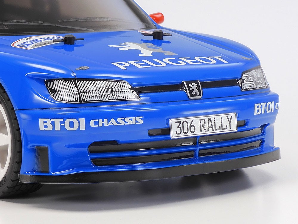 タミヤから「プジョー 306 マキシ」のRCカーが登場！ 最高峰のFF