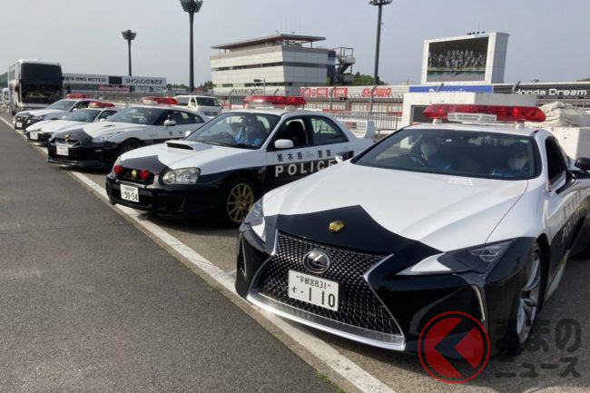 最強のすげぇ「パトカー軍団」現る!? 「GT-R・NSX・LC」の高速道路交通