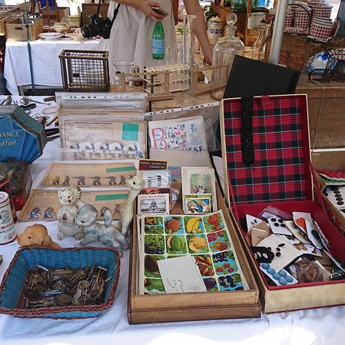 フランス・アンティーク便り vol.1 パリの蚤の市を歩こう | 暮らしと