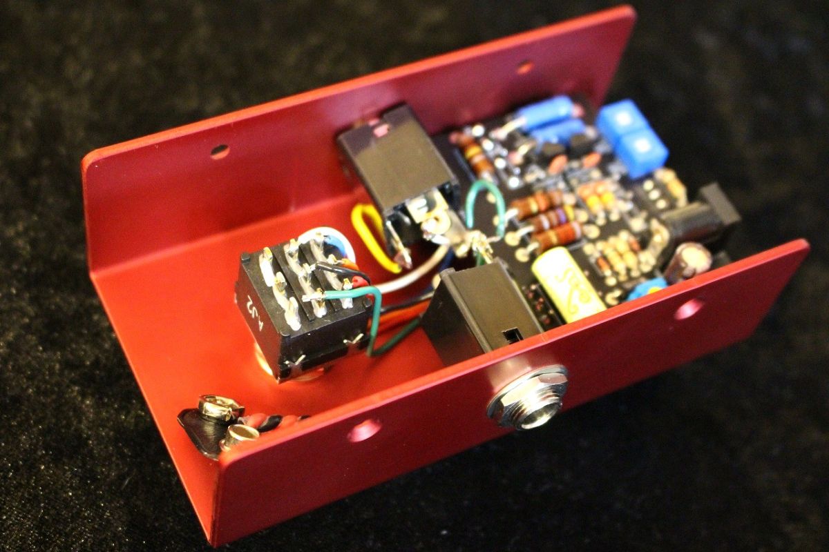 Lander ギターエフェクター レッド Lander ギターエフェクター 赤