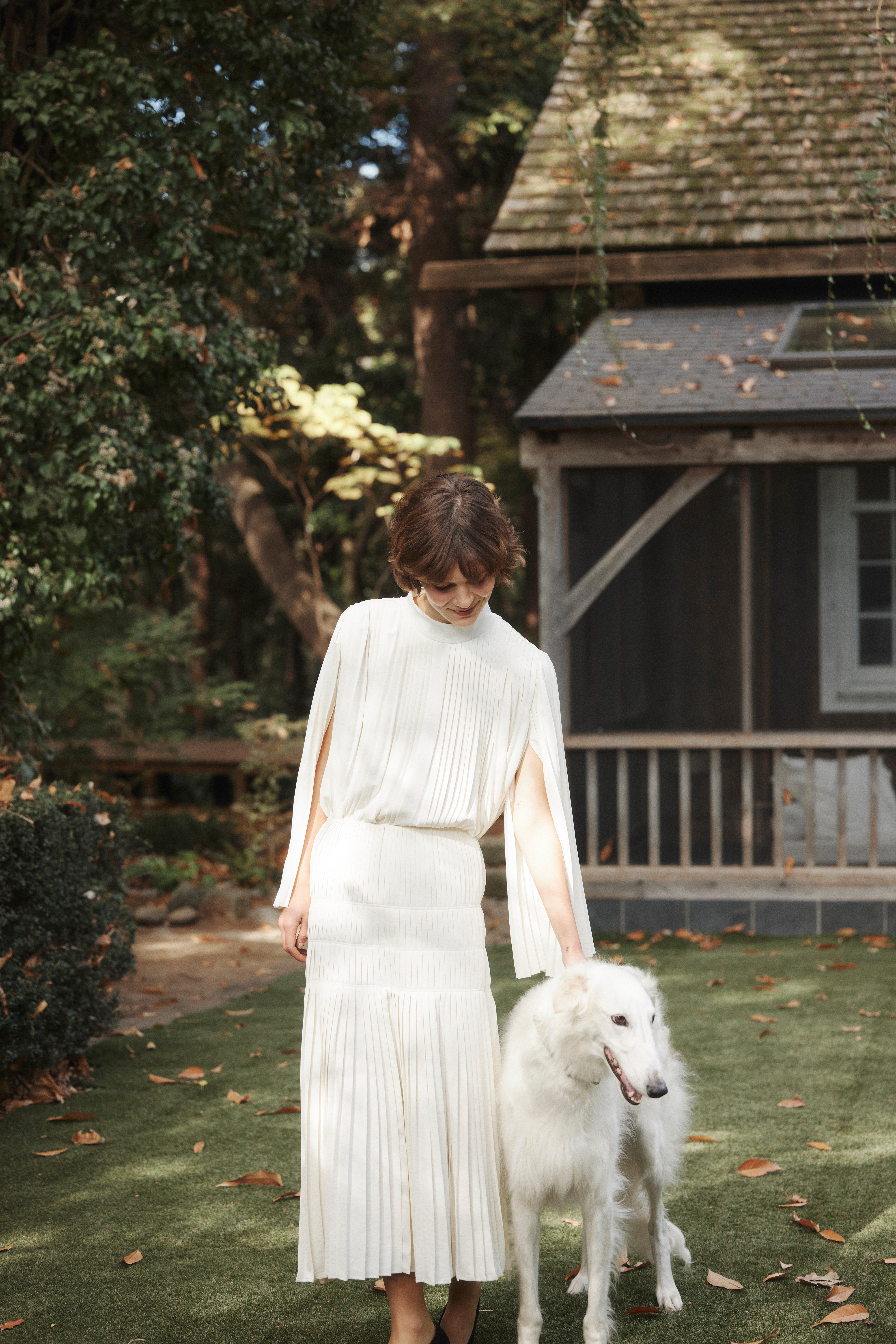 Powder Satin Pleats Cape Blouse – L'AUBE BLANC