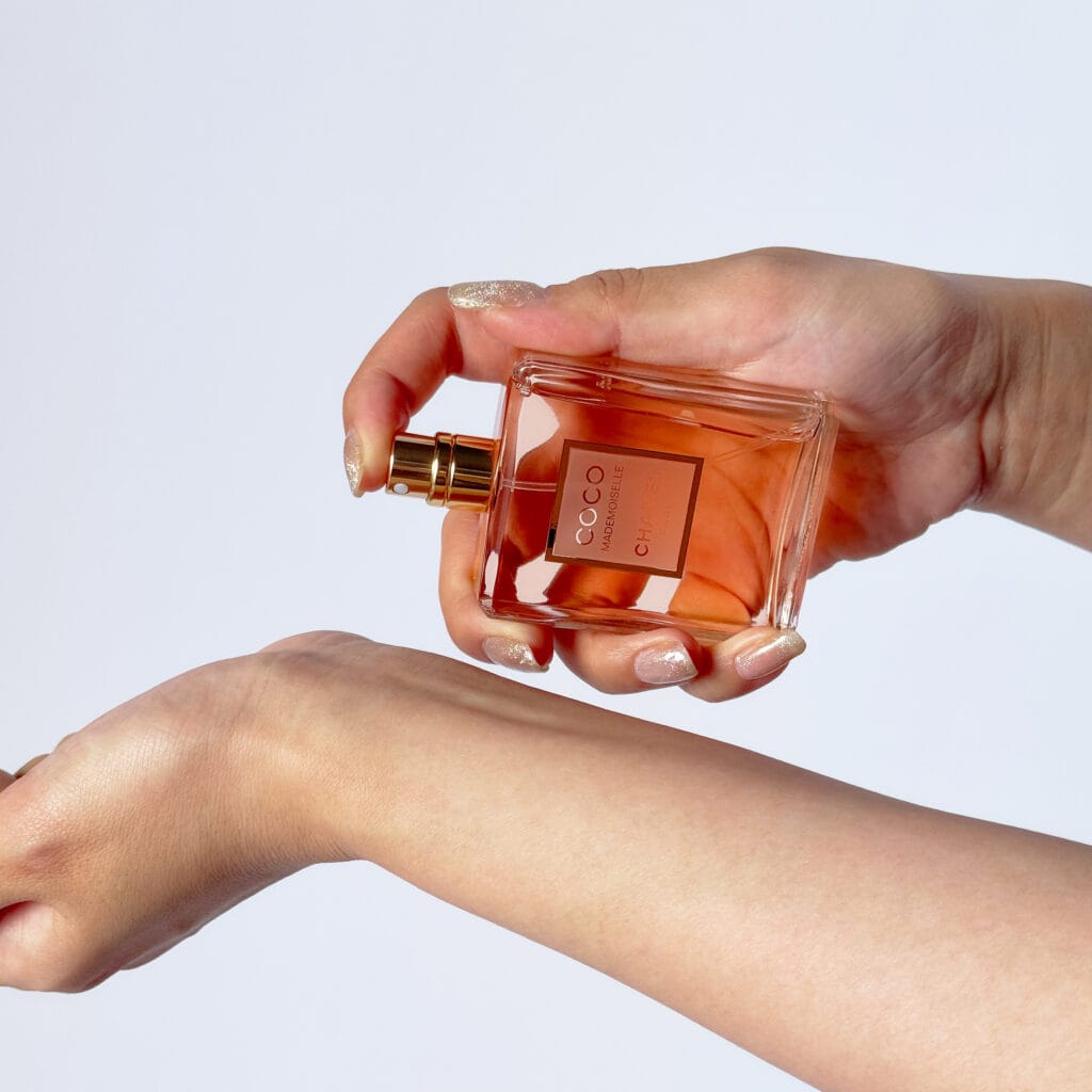 ギフトにも自分へのご褒美にも！シャネル「ココ マドモアゼル」の