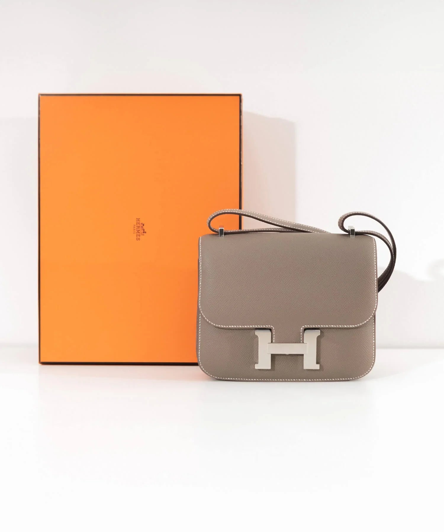 SOLD OUT】【新品】HERMÈS(エルメス) コンスタンス3 ミニ18 ミロワール