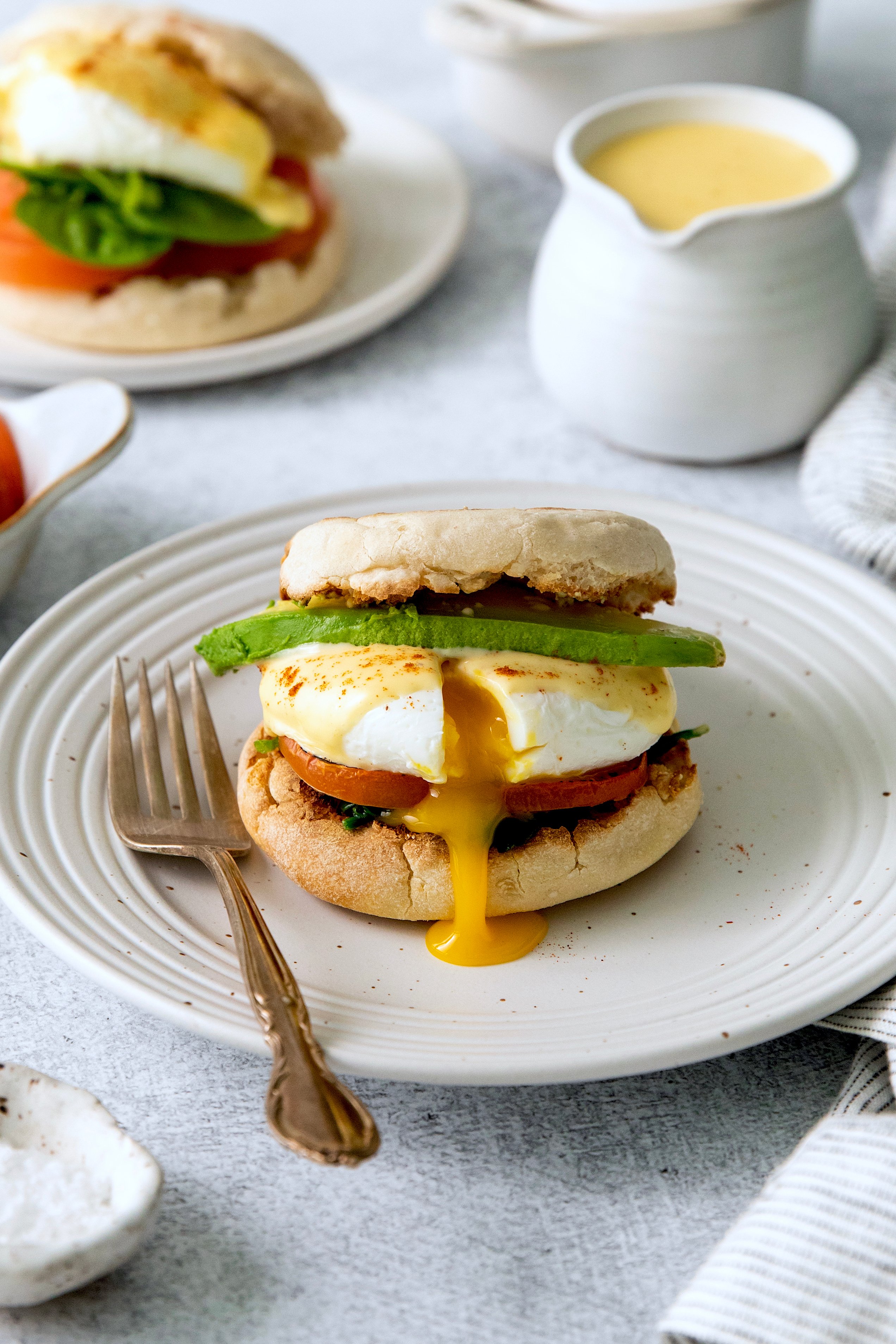 How to Make Poached Eggs - Lexi's Clean Kitchen