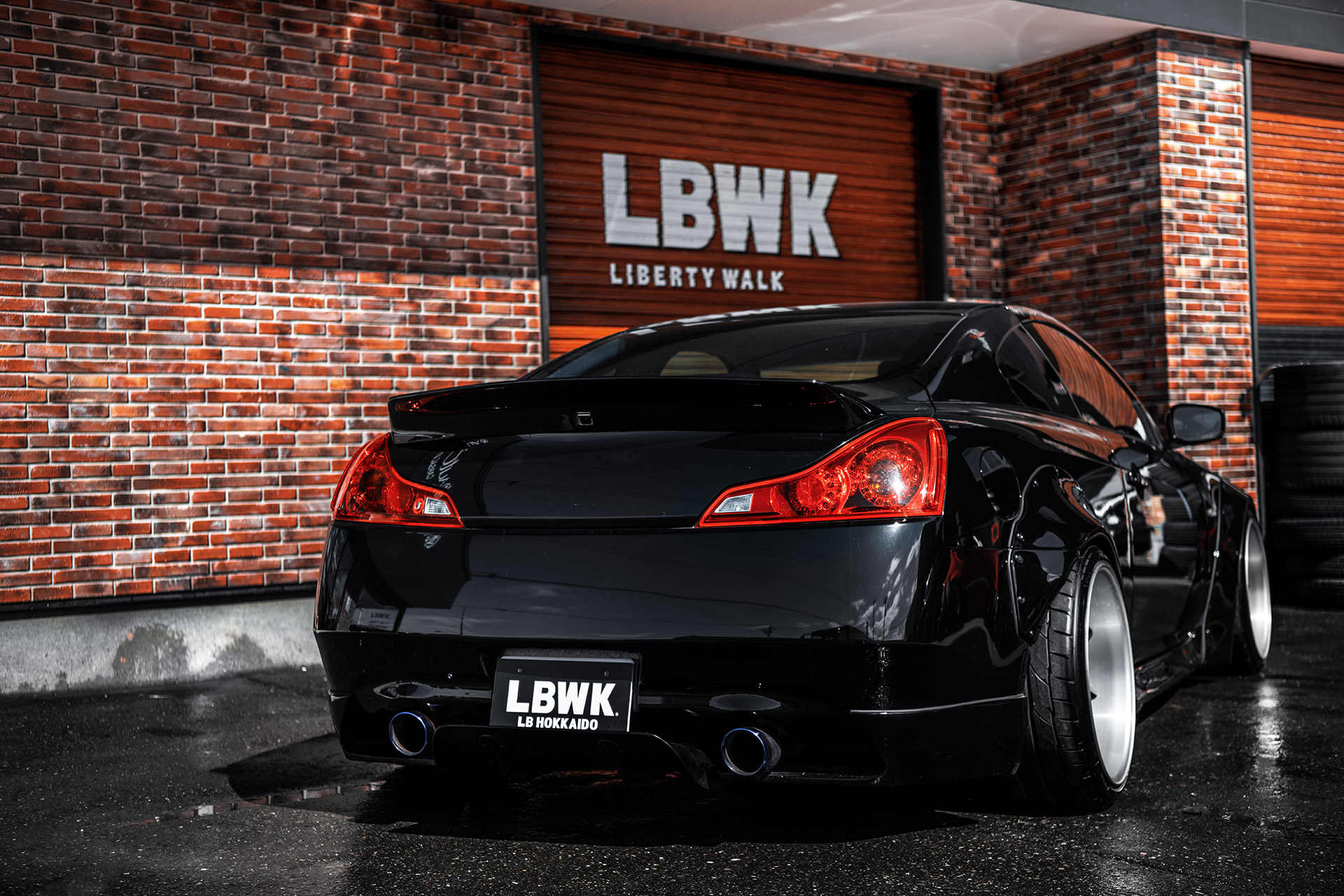 LB-WORKS NISSAN SKYLINE COUPE 370GT - LIBERTY WALK | リバティー