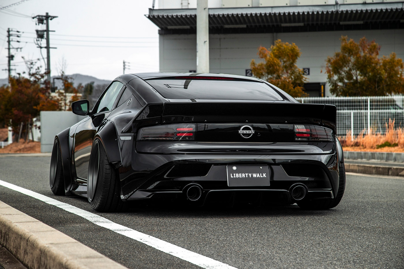 LB-WORKS NISSAN Fairlady Z RZ34 (400Z) - LIBERTY WALK | リバティー