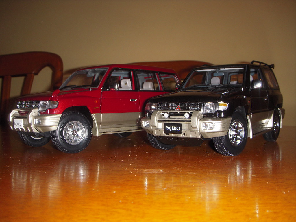 Mitsubishi Pajero 1:18 AutoArt | One of my older cars, and o… | Flickr