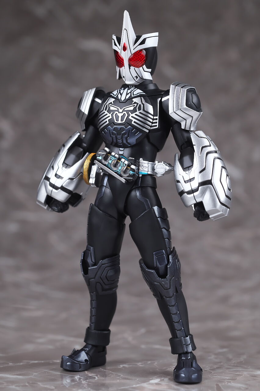 S.H.フィギュアーツ （真骨彫製法） 仮面ライダーオーズ サゴーゾ