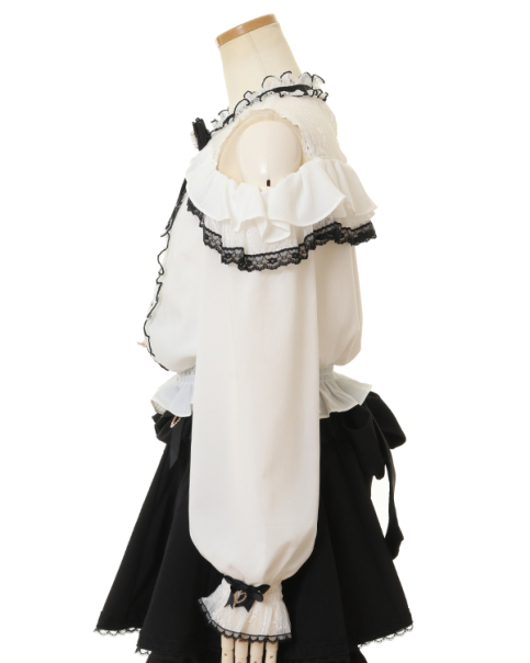 オープンショルダーフリルブラウス ｜ LIZ LISA（リズリサ）公式通販