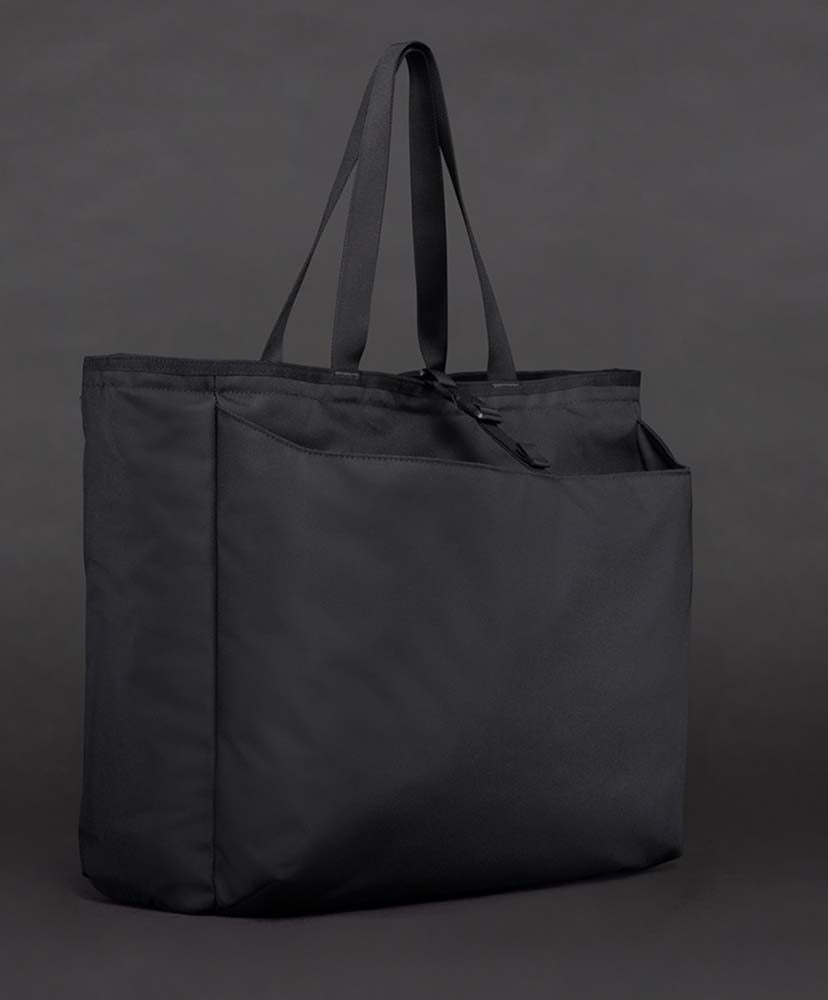 Shooting Tote Pro M(ONE Black/ブラック): MONOLITH