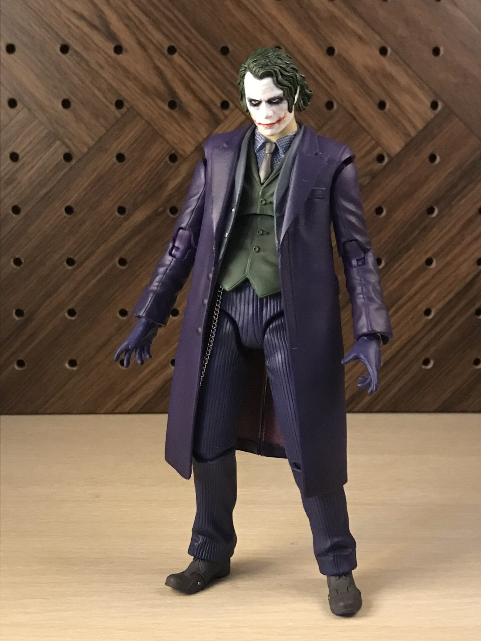 MAFEX THE JOKER Ver2.0 （マフェックス ジョーカー）レビュー | Toys