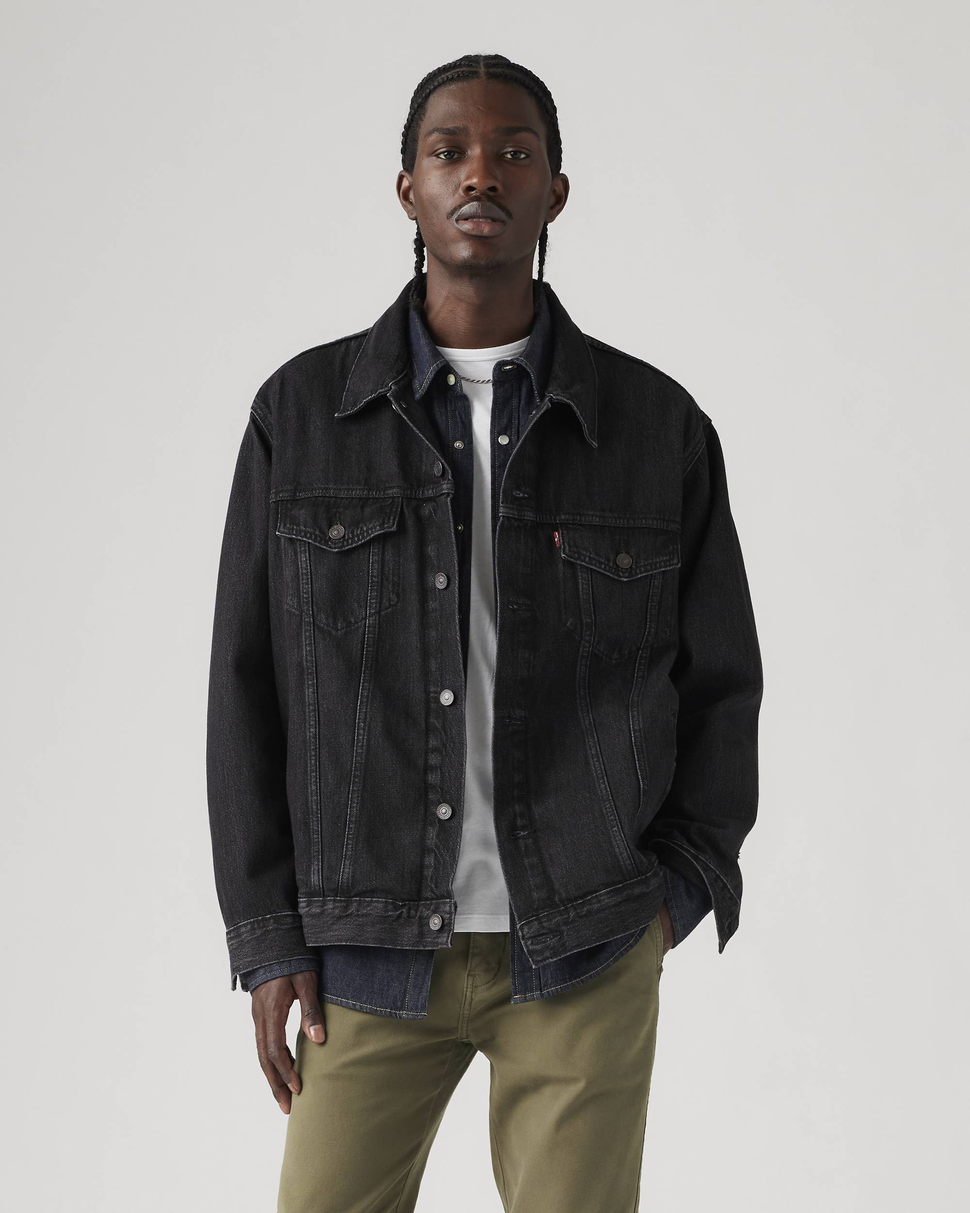 Relaxed Fit Trucker Jacket - Black | Levi's® CA