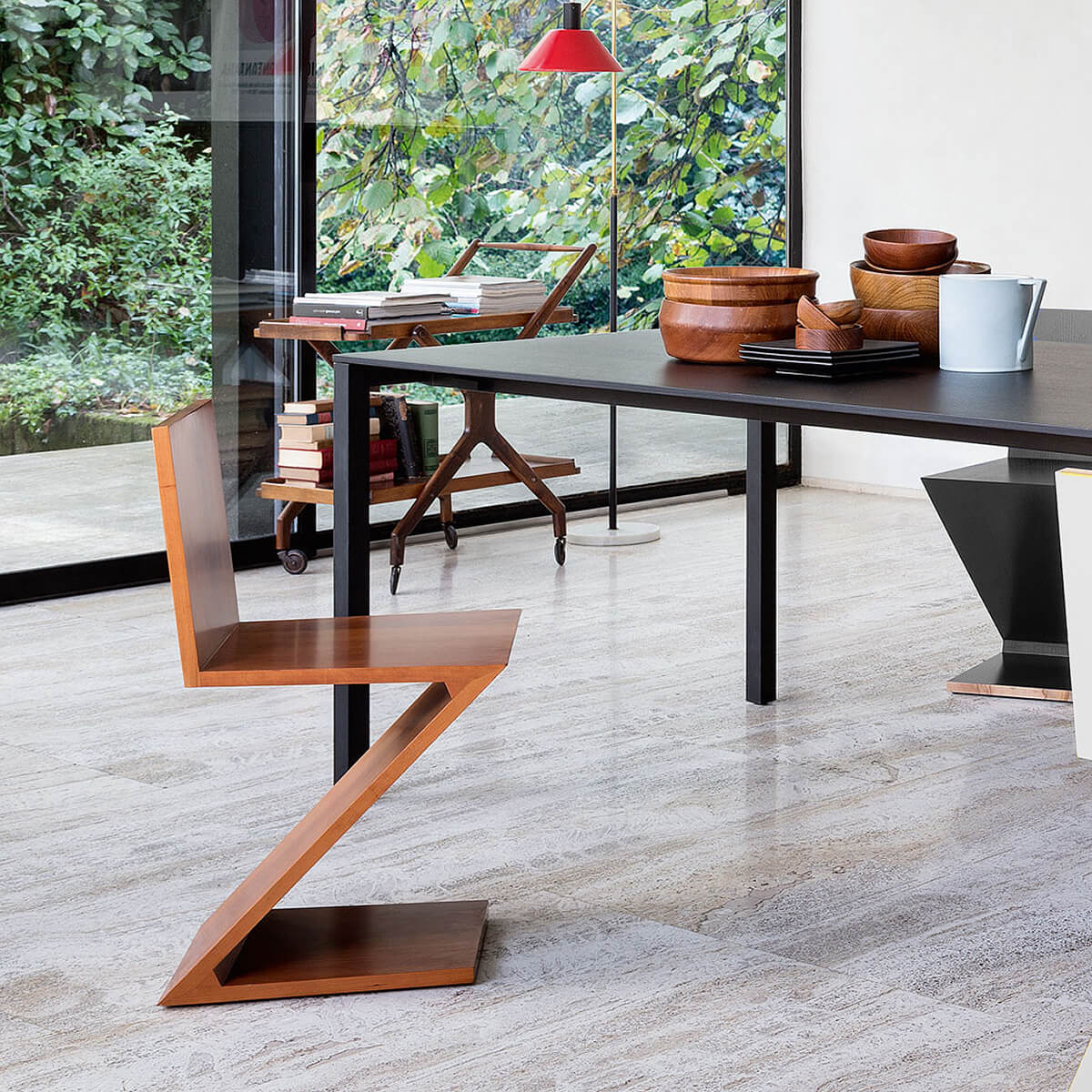 Zig Zag Chair | Made by Cassina – Luminaire