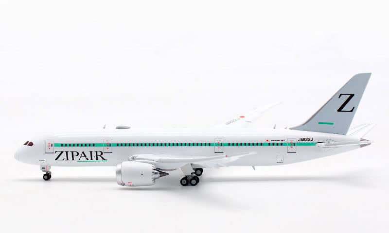 Amazon | JC Wings 1:400 完成品 Zip Air For Boeing B787-8 JA822J