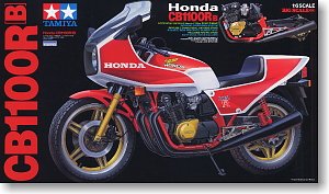 Amazon.co.jp: タミヤ 1/6 CB1100R (1／6 オートバイ:16022) : おもちゃ
