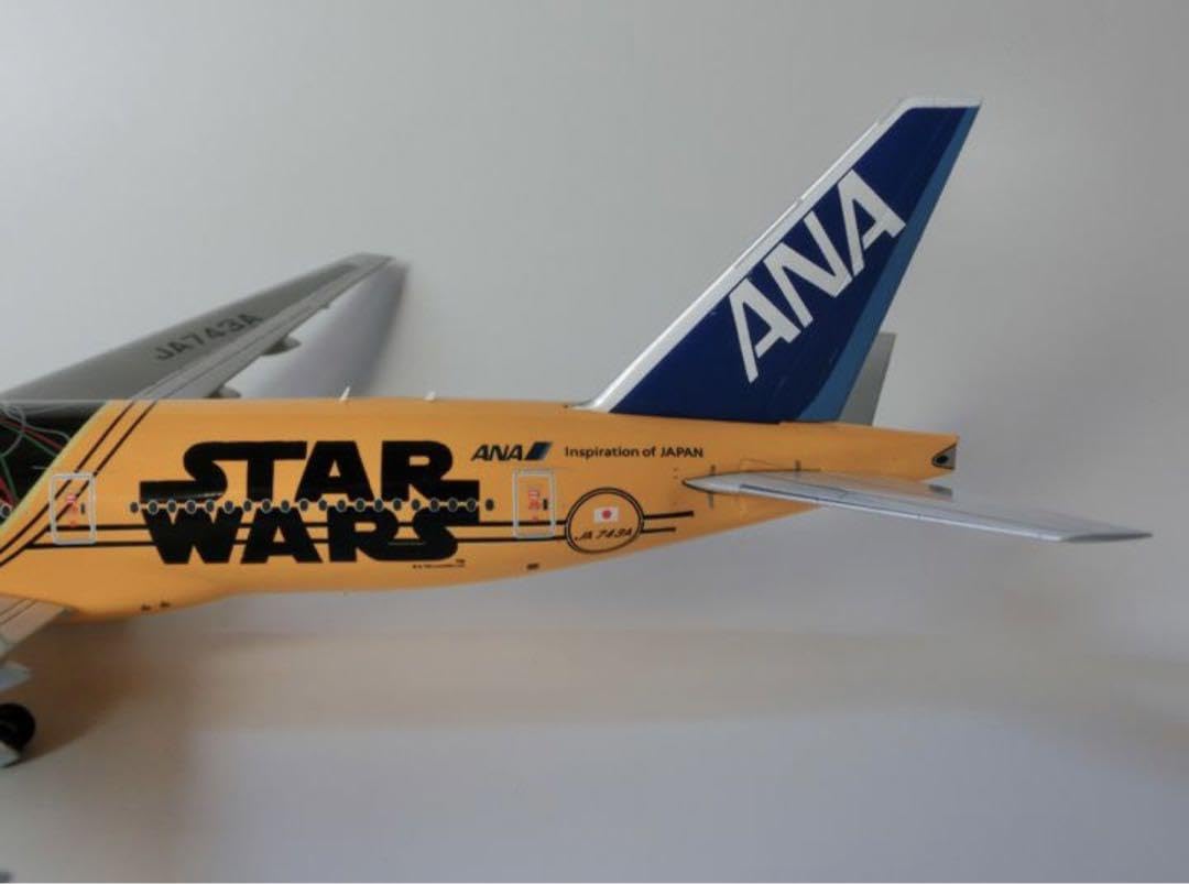 Amazon.co.jp: 1/200 全日空ANA B777 C3-POスターワォーズ特装ジェット