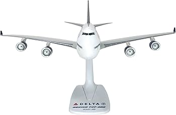 Amazon.com: Flight Miniatures Delta (07-Cur) 747-400 1:200 Scale